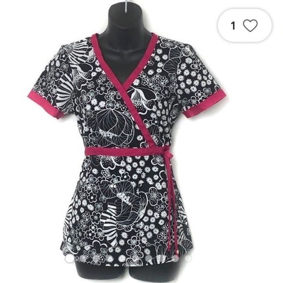 koi Tops Koi By Kathy Peterson Floral Scrub Top Black And White